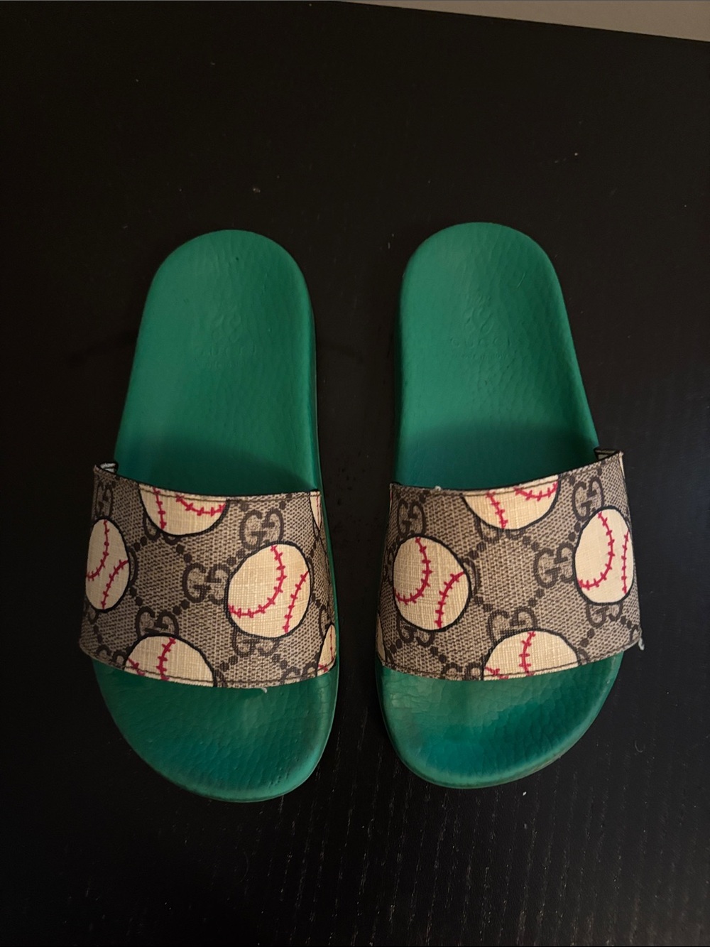 Gucci Kids Green Slides with Monogram Baseball Print size 12.5